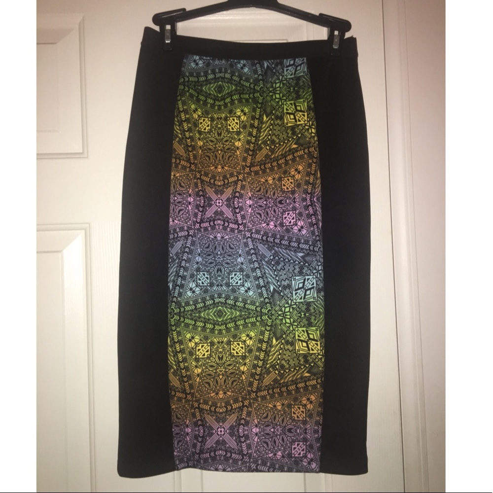 Body con midi skirt (Rainbow tribal design)